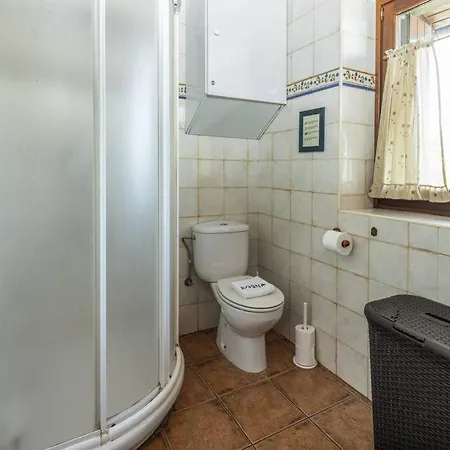 Etxeordekoa Landarbide Con Encanto En Plena Naturaleza By Egona Country house Aia